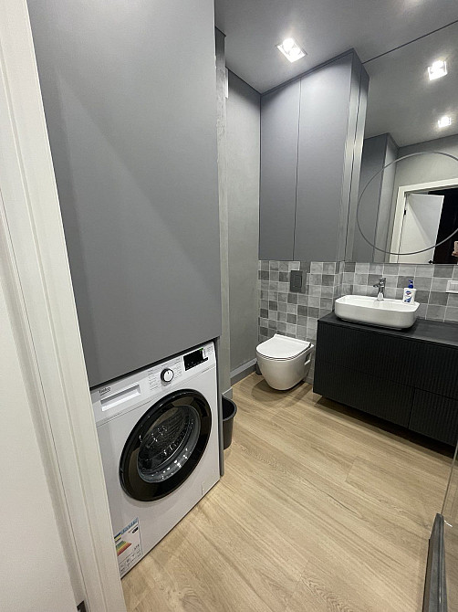 Оренда стильної однокімнатної квартири ЖК Лебединий Киев - изображение 7