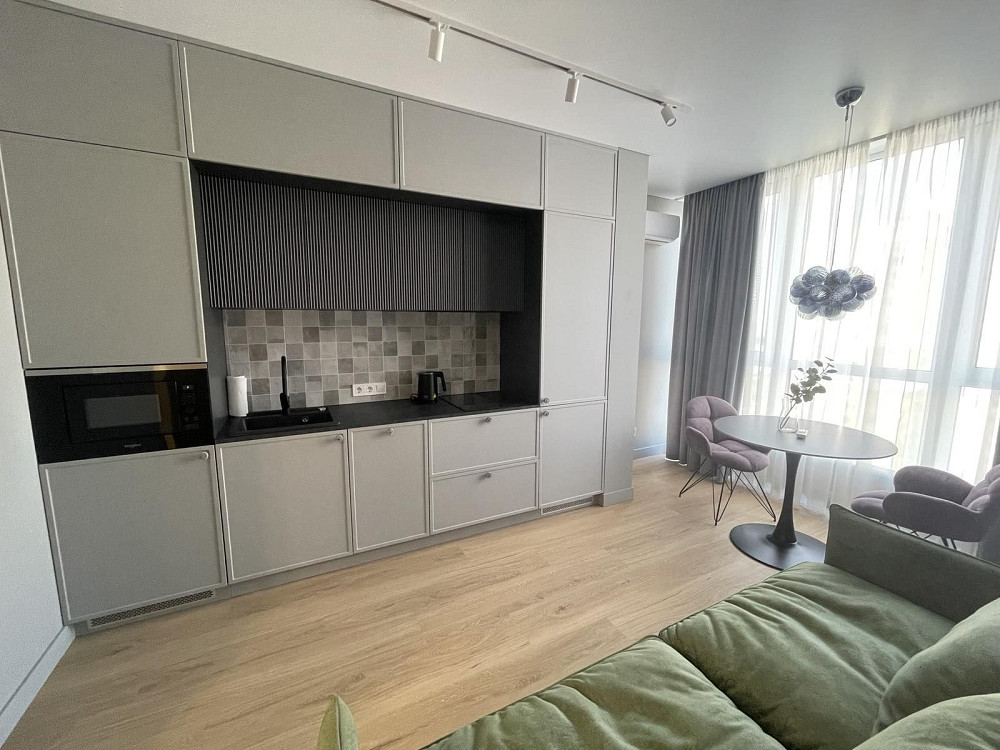 Оренда стильної однокімнатної квартири ЖК Лебединий Киев - изображение 1