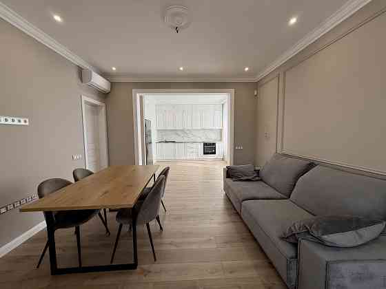 3 комнатная Квартира евроремонт ЖК Омега Таирова Черемушки Одесса