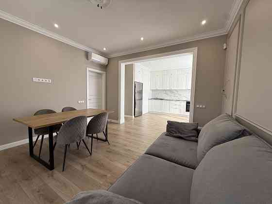 3 комнатная Квартира евроремонт ЖК Омега Таирова Черемушки Одесса