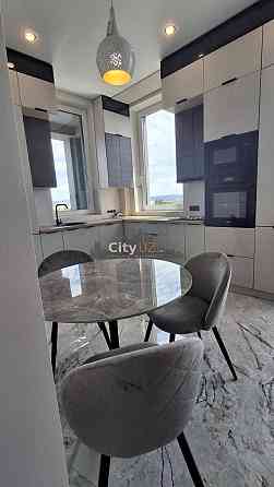 Продається видова квартира Ужгород