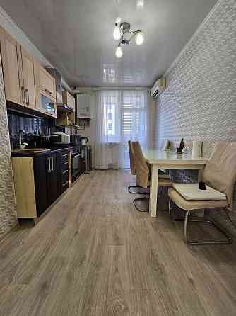 Двухкомнатная квартира в ЖК Мариинский Великодолинське