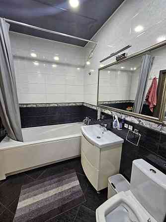 Двухкомнатная квартира в ЖК Мариинский Великодолинське