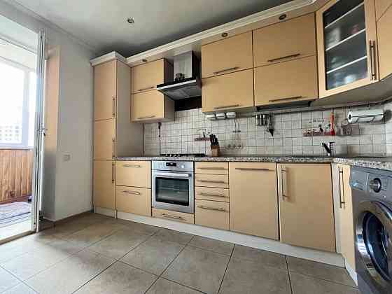 Продаж просторої 2к квартири з ремонтом в Бучі Буча