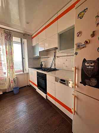 Оренда 2х кімнатної квартири на житловому масиві Тополя-2, буд. 12 Днепр