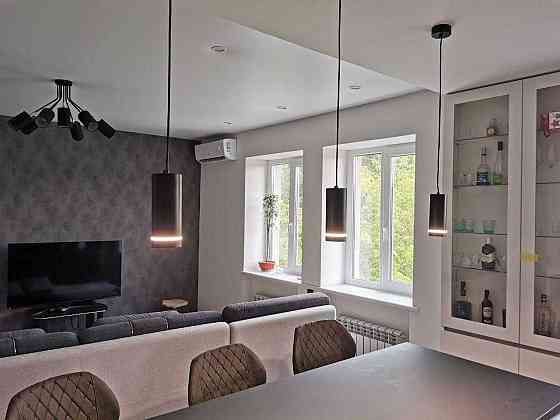 Сдается Люкс квартира в Центре города. Славянск