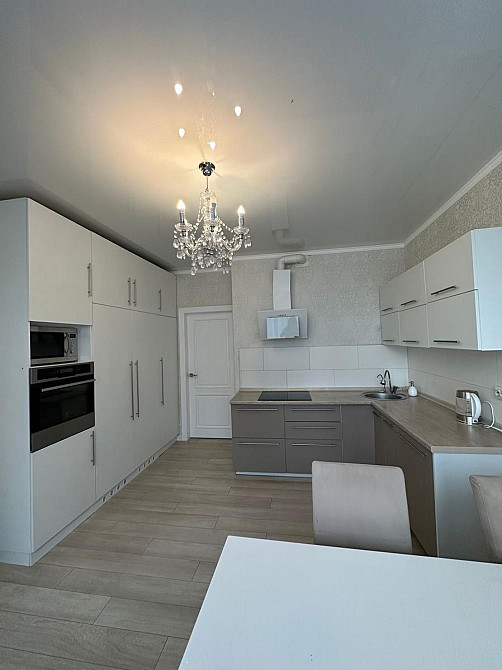 Простора 3-к квартира просп. Петра Григоренка 20 Київ - зображення 3