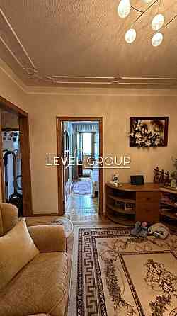 Продаж 3к квартири Святошинський р-н метро  Академмістечко Київ