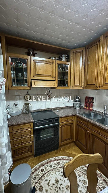 Продаж 3к квартири Святошинський р-н метро  Академмістечко Київ - зображення 1