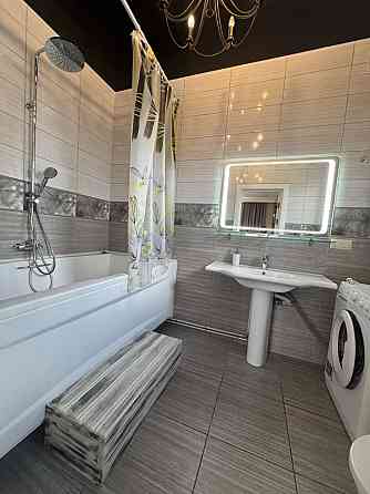 Продаж квартири з Басейном ! Без комісіі ! Петропавлівська Борщагівка