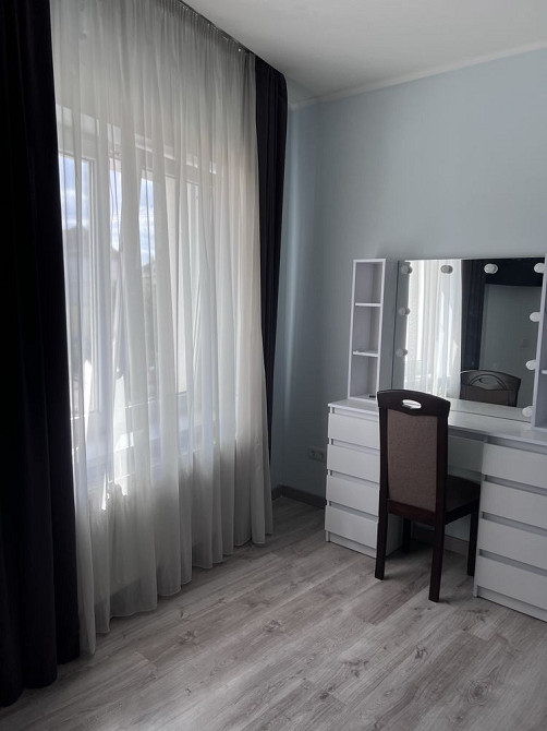 Продаж просторої двокімнатної квартири+кухня студія Львів - зображення 5