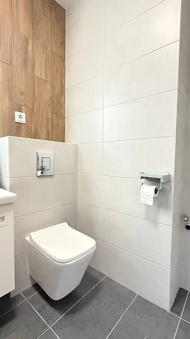 Новенька 1квартира з ремонтом,меблі,техніка 59500$Сертефікат, Постанов Ірпінь - зображення 7