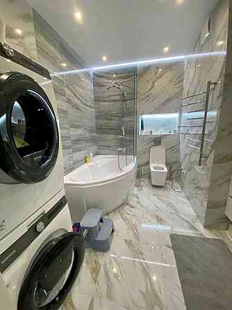 Эксклюзив. Продам стильную квартиру 3-спальни и кухня-студия. 4 Сезона Одесса