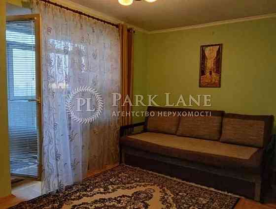 3-к квартира ремонт Солом'янка Петра Радченка 12 Севастопольська площа Київ