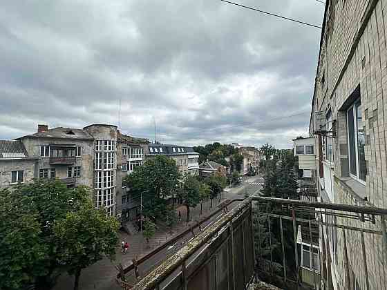 Оренда 4кк квартири в центрі міста. Автономне опалення Роздільні кімна Винница