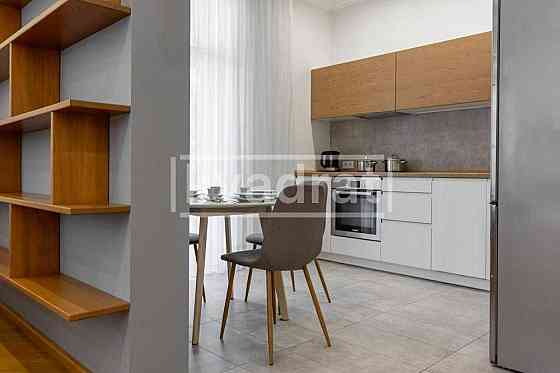 Оренда 2к квартири 75м2 ЖК Французський квартал 1 вул. Саперне поле 12 Киев