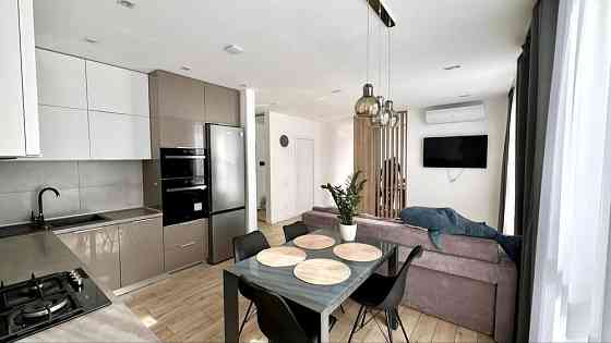 Оренда 2к квартири + кухня-студія по вулиці Малоголосківська Львов