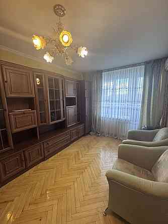 Оренда квартири Червоноткацька Бажова Малишка Дарниця Киев