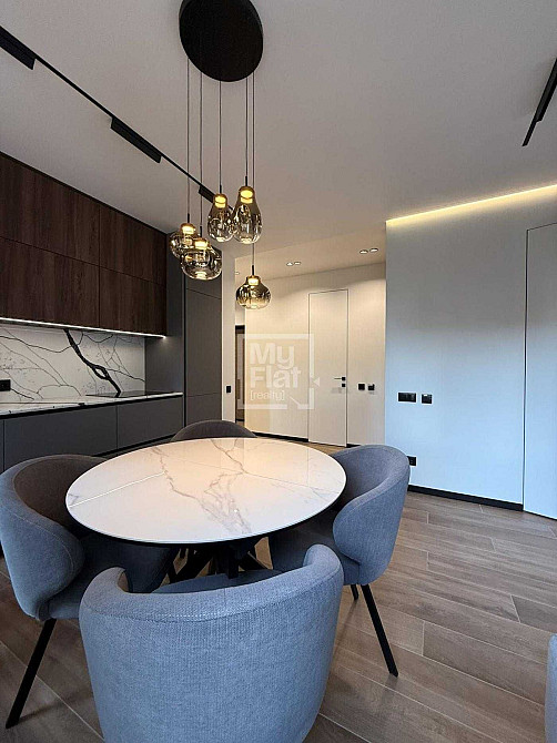 Продаж квартири 68м² вул Салютна Нивки ЖК «Файна Таун» 239 000 $ Київ - зображення 6