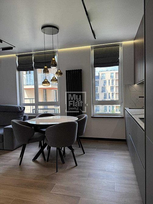 Продаж квартири 68м² вул Салютна Нивки ЖК «Файна Таун» 239 000 $ Київ - зображення 3