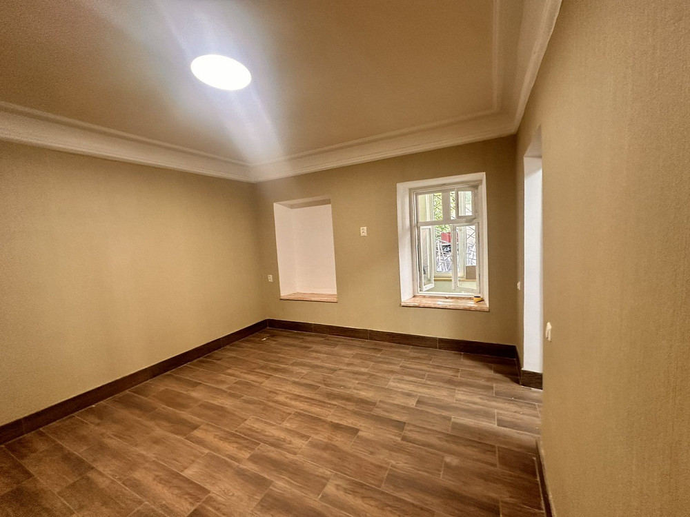 Продам 1-но комнатную квартиру с ремонтом  возле центра Одесса - изображение 1