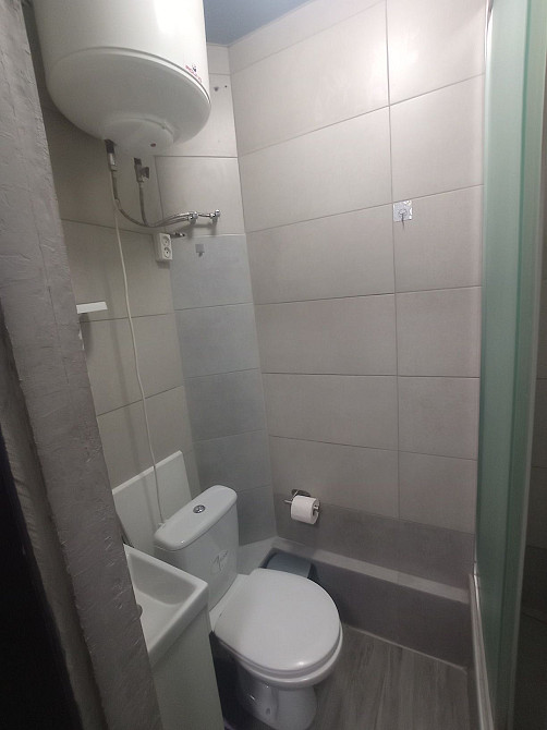 Продам квартиру -студию метро Дворец спорта Харьков - изображение 2