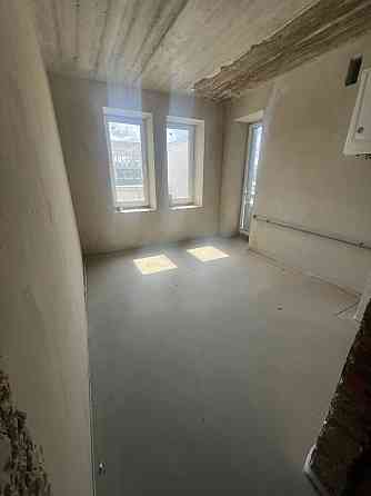 Велика 2к квартира з терасою біля ТЦ. Зданий будинок. Газ Буча