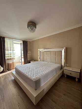 Оренда 3 кімнатної гарної квартири новобуд 2 балкони Стрийська Львов