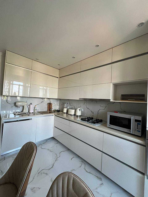 Оренда 3 кімнатної гарної квартири новобуд 2 балкони Стрийська Львів - зображення 3