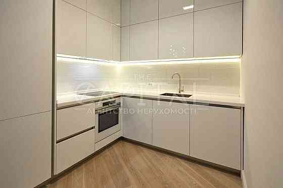 Ул.Коновальца 26- А  Центр. Киев.  ЖК  Skyline, Печерск Киев