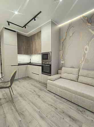 Актуально! Сдам на длительное время квартиру на Краснова в 61 Жемчужин Одеса