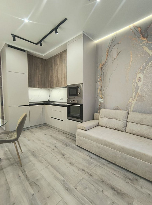 Актуально! Сдам на длительное время квартиру на Краснова в 61 Жемчужин Одеса - зображення 1