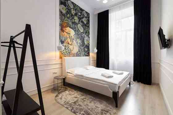 Оренда 3-кім. квартири в центрі на вул. Личаківська Львов