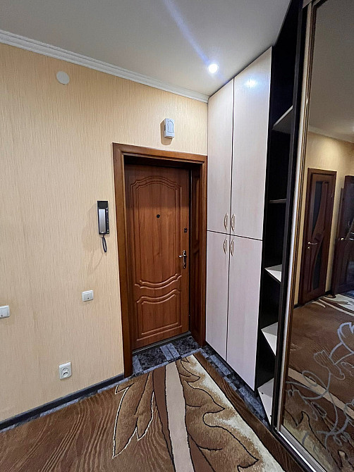 Оренда просторої  зручної новобудови 3кім в центрі міста. Хмельницкий - изображение 4