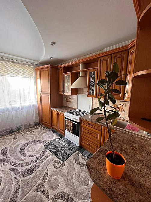 Оренда просторої  зручної новобудови 3кім в центрі міста. Хмельницкий - изображение 2