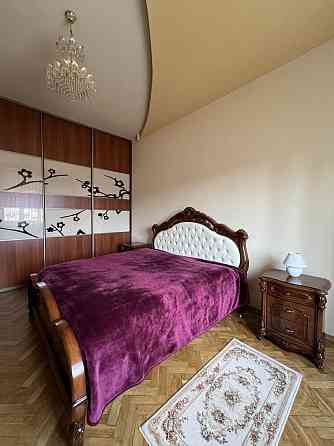 Оренда квартири 3-и кімнати. Центр, площа ринок, оперний театр Львов