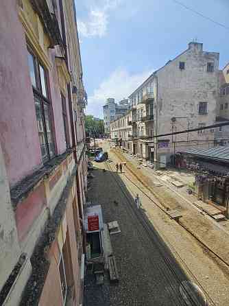 ПРОДАЖ  квартири  центр  ЧЕРНІВЦІ Чернівці