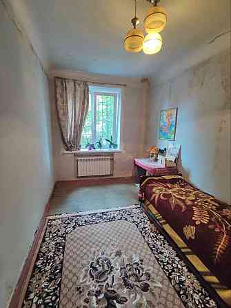 Продам простору 3-к квартиру Універсальна 9, Янтарна Днепр