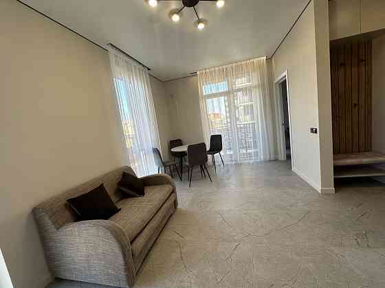 Продаж нової 1.5 кімнатної Ужгород