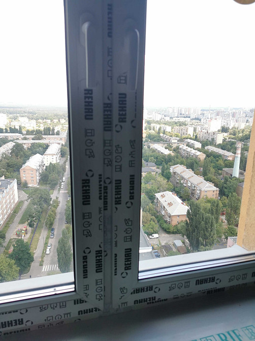 Без %  Ремонт частково Межова 23б Видова 81м2 метро Виноградар Свободи Київ - зображення 3