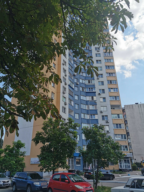 Без %  Ремонт частково Межова 23б Видова 81м2 метро Виноградар Свободи Київ - зображення 1