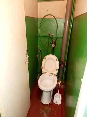 Продам  2-х комн квартиру на 17 квартале Кривой Рог