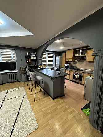 Продаж 2-кімнатної квартири по вул.Глинянський Тракт з євроремонтом Львов