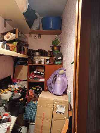 Продам 3 комн квартиру на Титова Дослідне