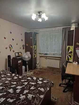 Продам 3 комн квартиру на Титова Дослідне