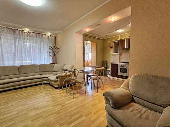 Четырехкомнатная квартира на Индустриальном, ул. Саласюка Кривой Рог