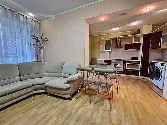 Четырехкомнатная квартира на Индустриальном, ул. Саласюка Кривой Рог