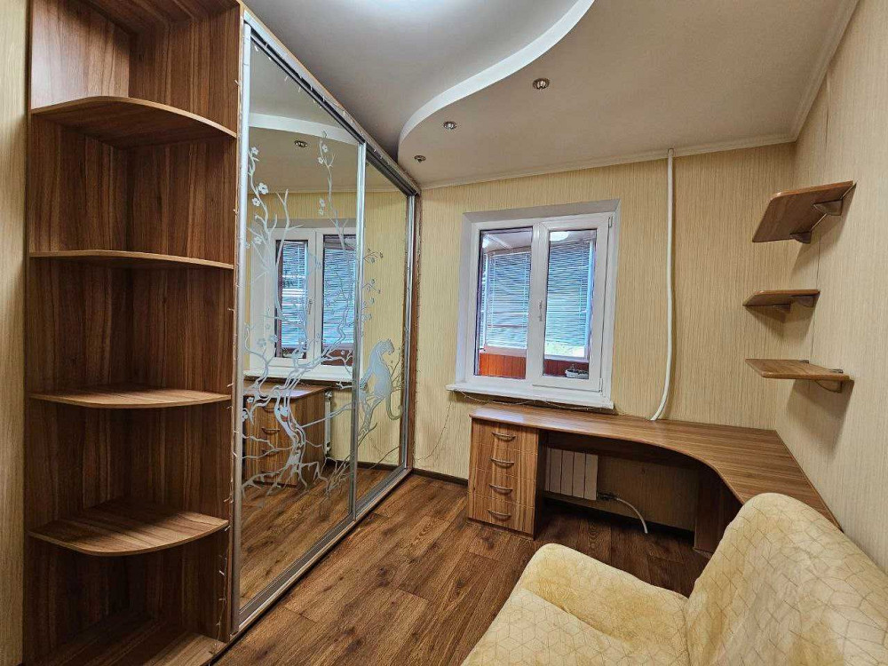 Четырехкомнатная квартира на Индустриальном, ул. Саласюка Кривой Рог - изображение 8