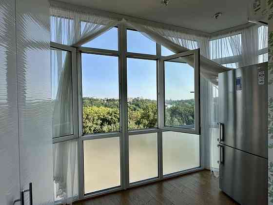 3 кімнатна ВИДОВА панорамна квартира. 7 хв. до центу Винница