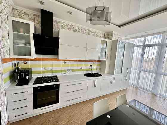 3 кімнатна ВИДОВА панорамна квартира. 7 хв. до центу Винница